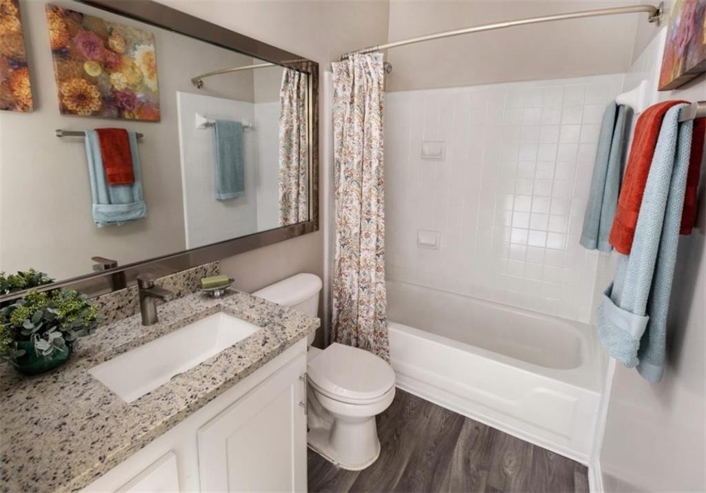 100 Ashford Gables Drive - Photo 5