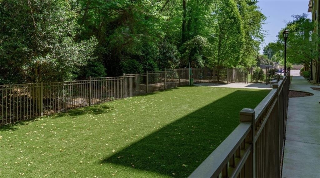 4600 Roswell Road - Photo 16