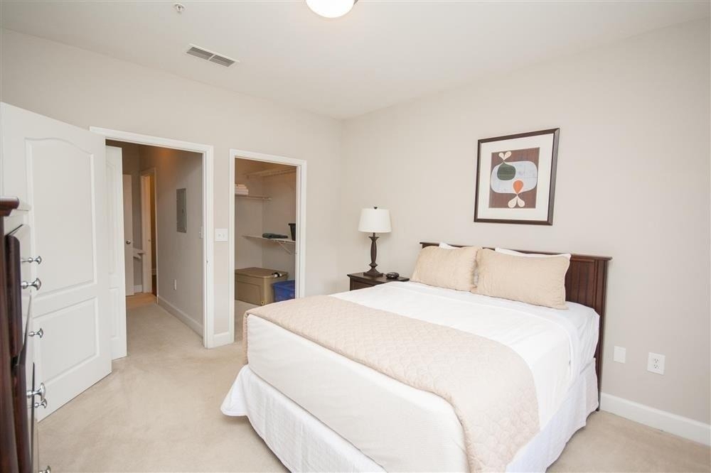 2676 Milscott Drive - Photo 7