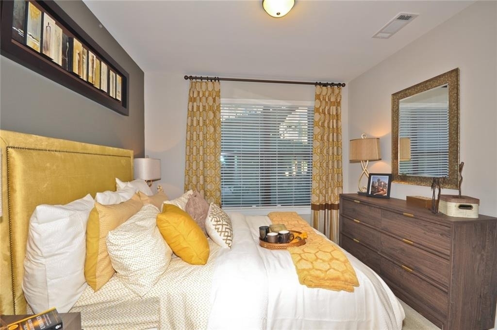 2875 Crescent Parkway - Photo 9