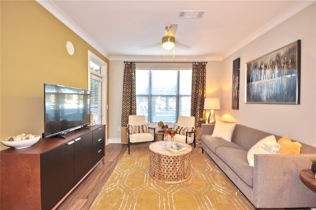 2875 Crescent Parkway - Photo 6