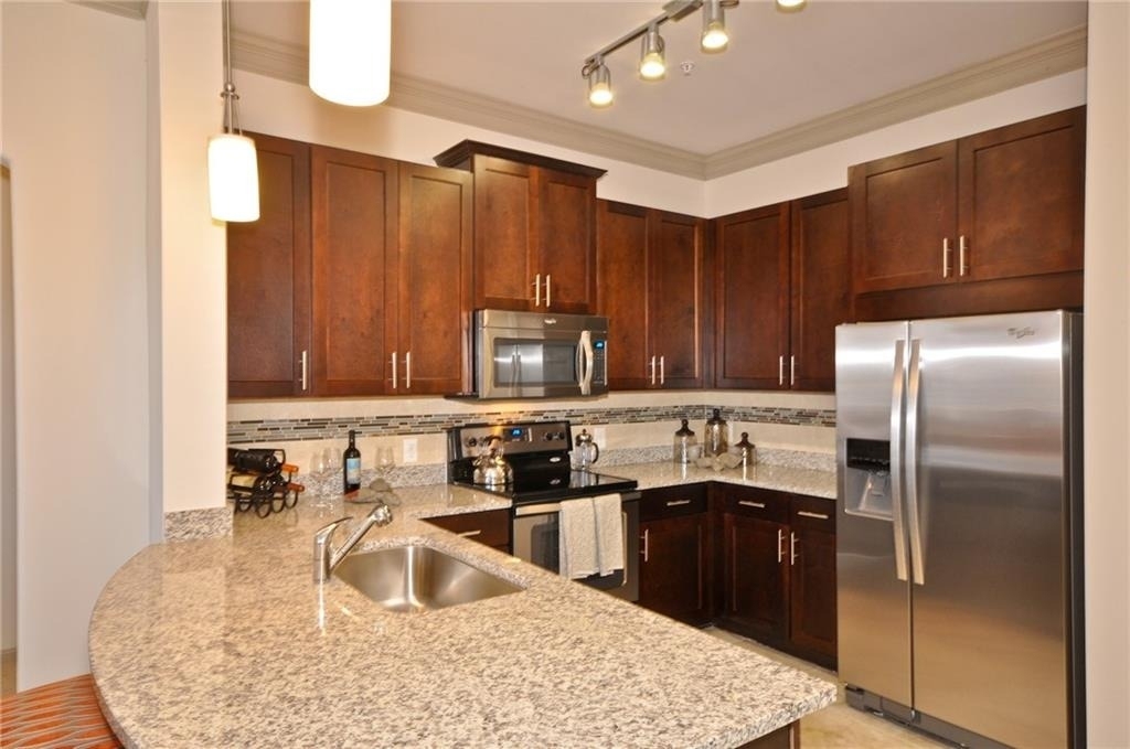 3695 Cumberland Boulevard - Photo 2