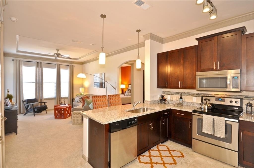 3695 Cumberland Boulevard - Photo 0