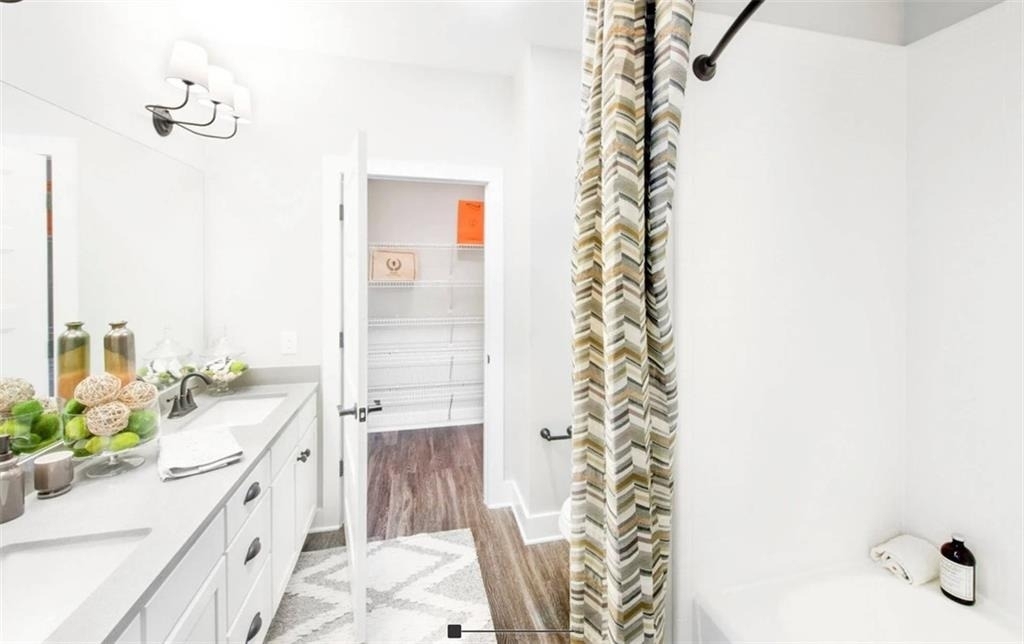 222 Colonial Homes Drive - Photo 4