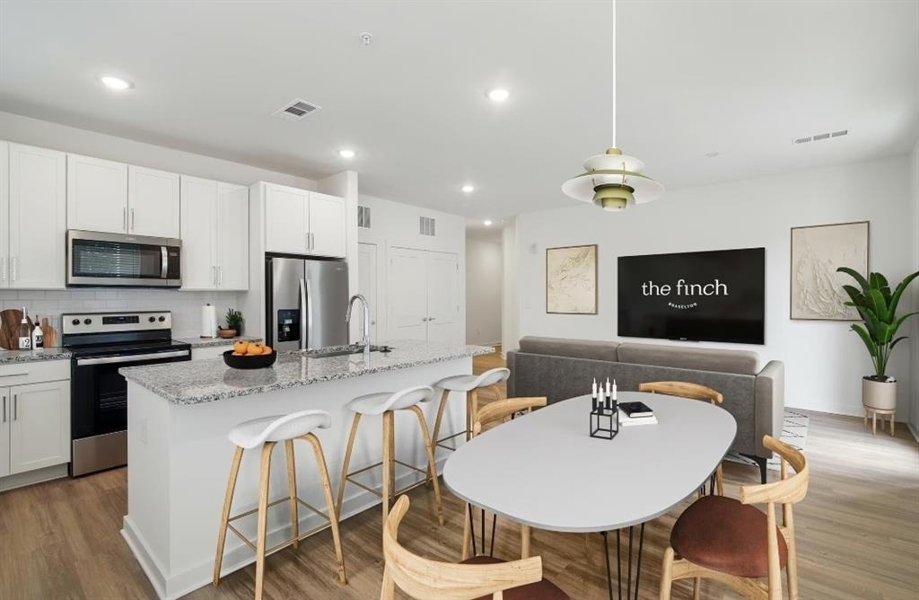 1010 Rosefinch Landing - Photo 1