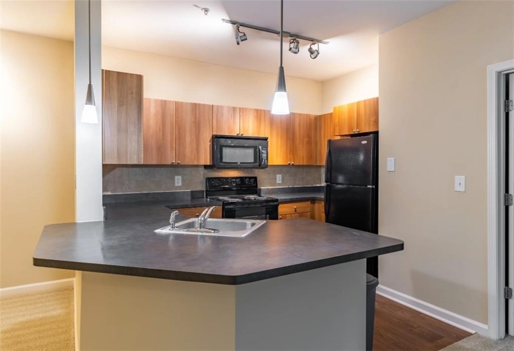 1600 Overlook Park Lane - Photo 2
