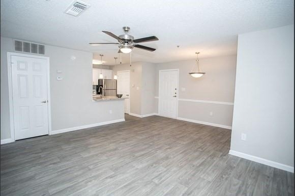 100 Dunwoody Gables Drive - Photo 4
