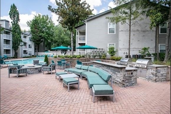 100 Dunwoody Gables Drive - Photo 17