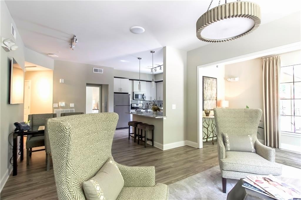 4011 Roswell Road - Photo 23