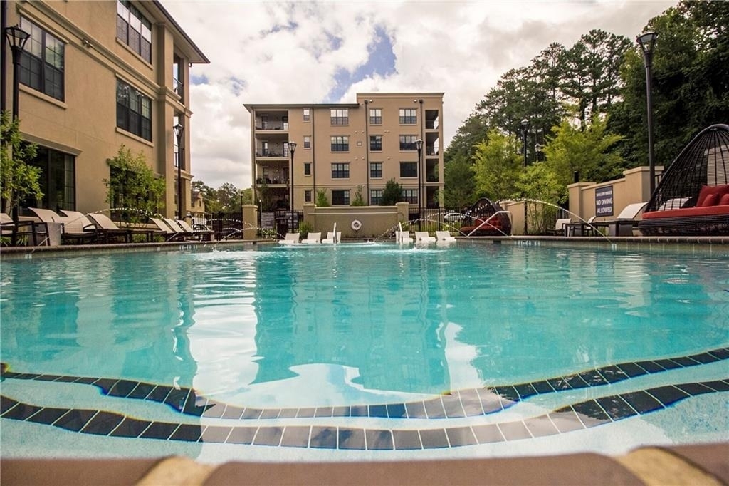 4011 Roswell Road - Photo 36