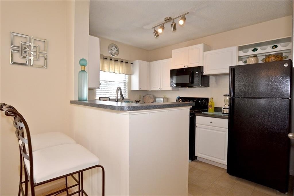 771 Lindbergh Drive - Photo 2