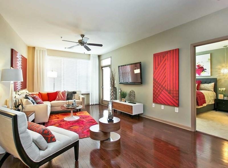 2400 Parkland Drive Ne - Photo 2