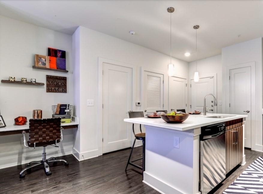 1220 Mecaslin Street Nw - Photo 1