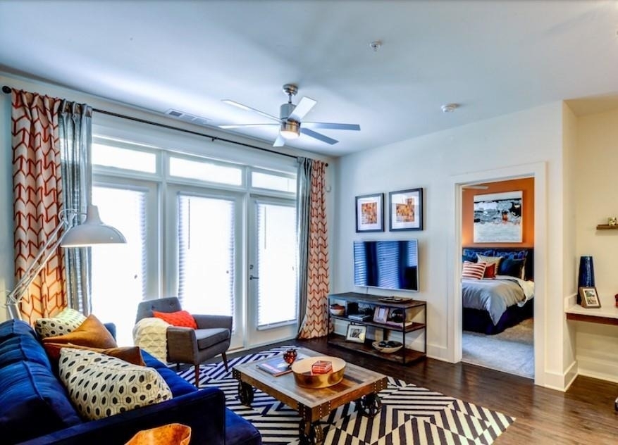 1220 Mecaslin Street Nw - Photo 2