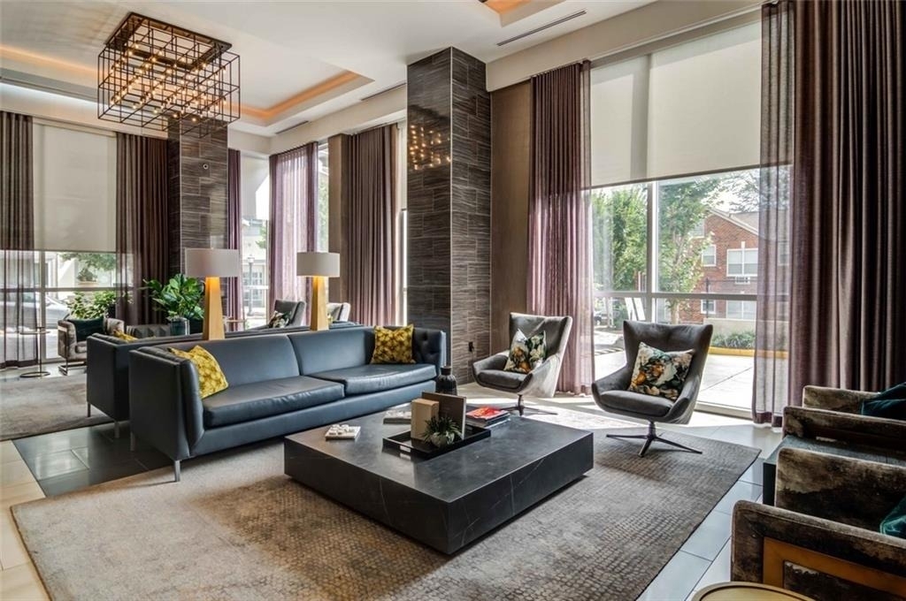 205 12th Street Ne - Photo 5