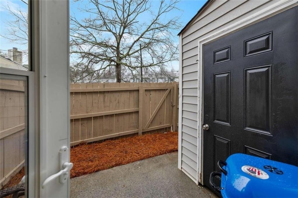 124 Bentley Parkway - Photo 17