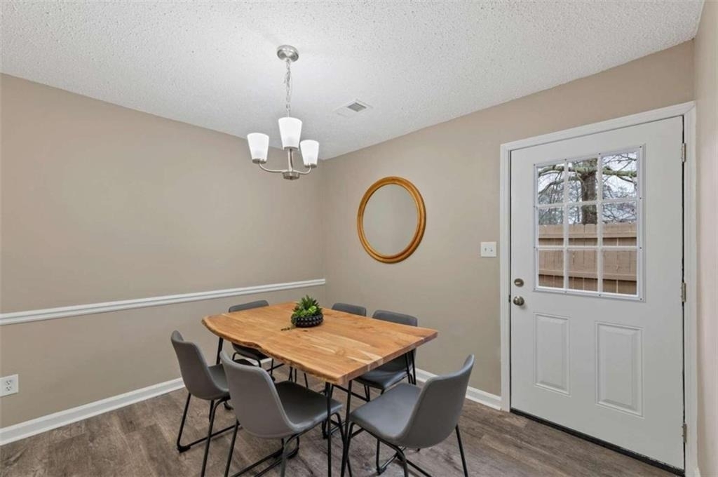 122 Bentley Parkway - Photo 6
