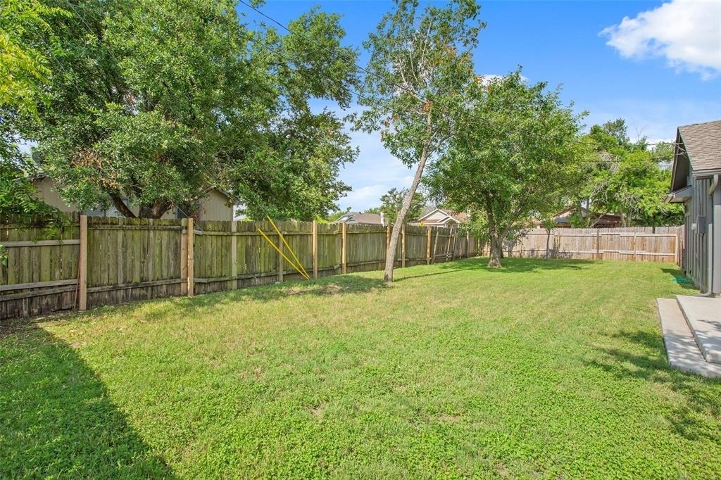801 Forest Glen Cv - Photo 17
