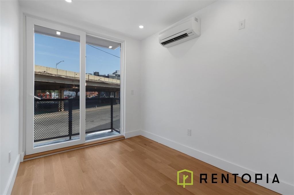 350 Meeker Avenue - Photo 1