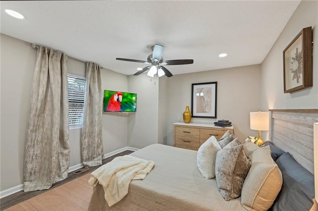 109 Bentley Parkway - Photo 11