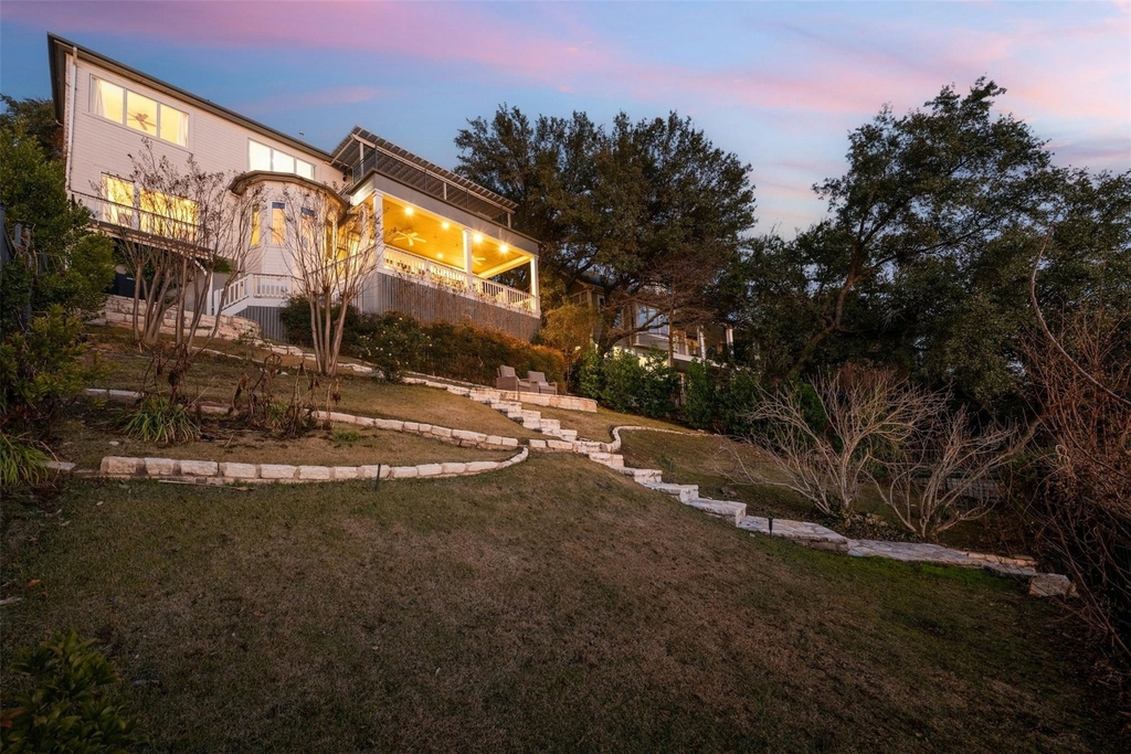 5606 Craggy Pt - Photo 31