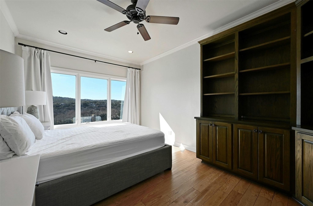 5606 Craggy Pt - Photo 18