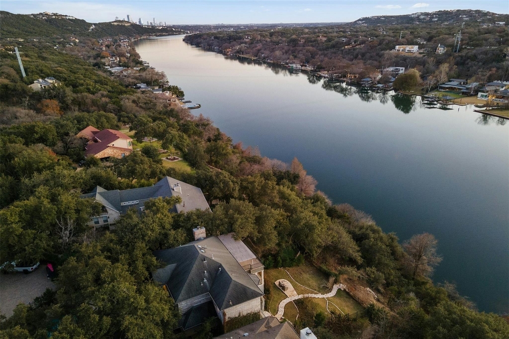 5606 Craggy Pt - Photo 34