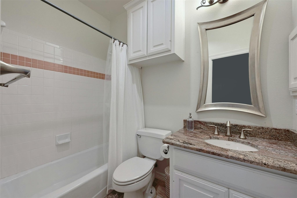 5606 Craggy Pt - Photo 21
