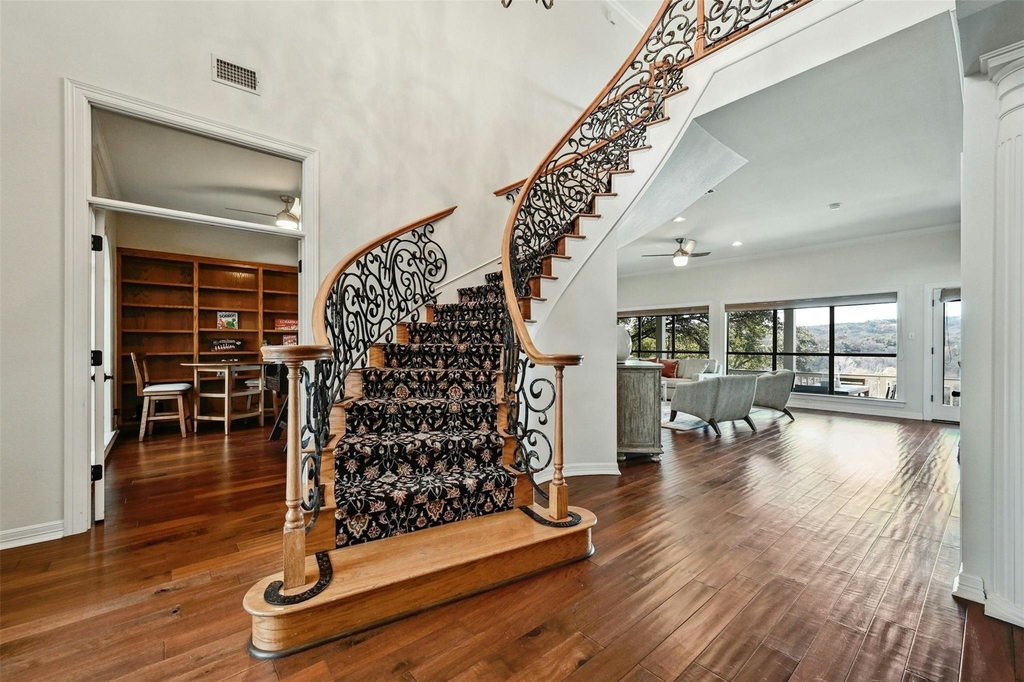5606 Craggy Pt - Photo 13