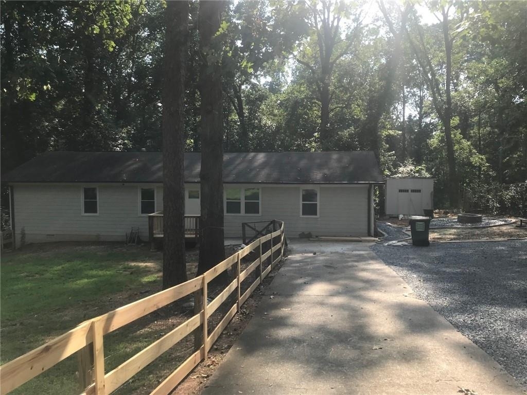 131 Fox Place - Photo 1