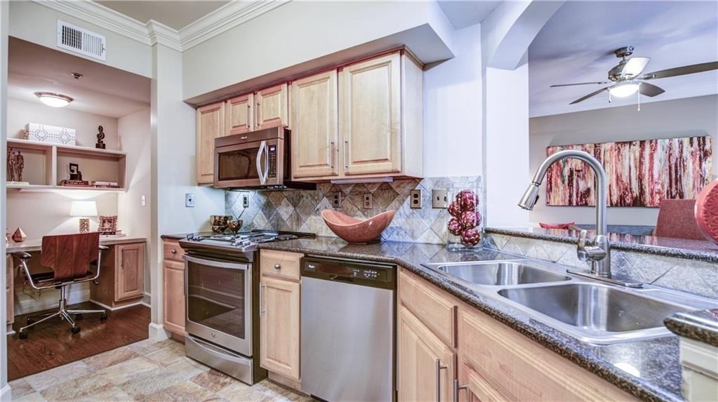 3460 Kingsboro Road - Photo 0