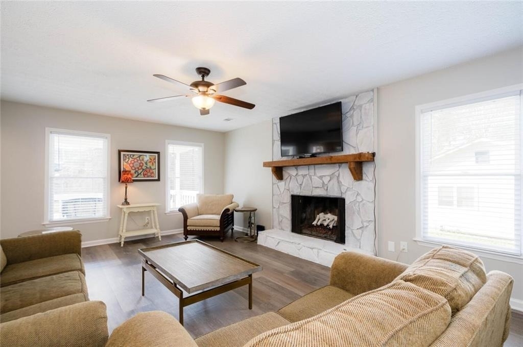 302 Independence Way - Photo 15