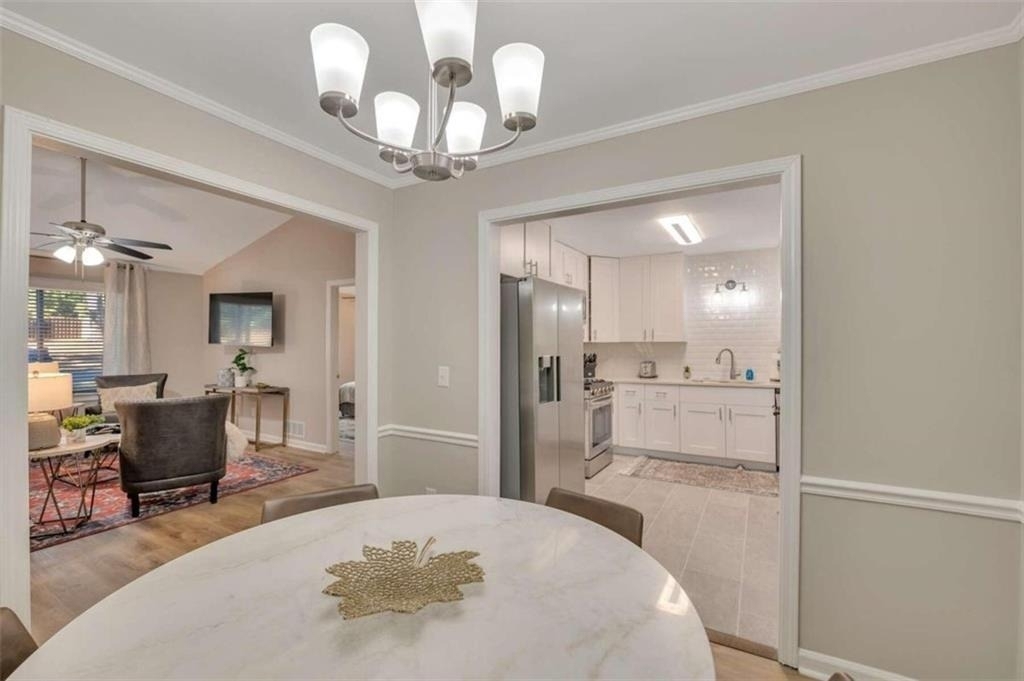 165 Bentley Parkway - Photo 9