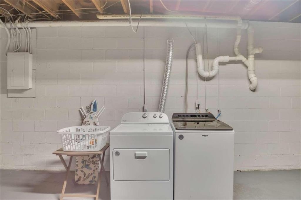 6340 Mccollum Lane - Photo 11