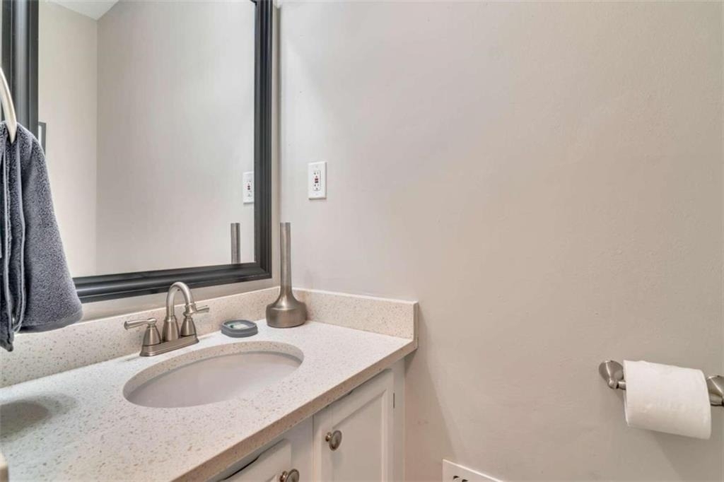 2101 Valley Oaks Drive Se - Photo 5