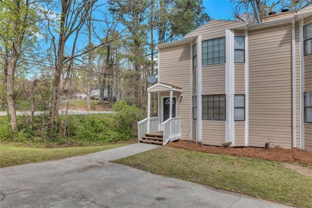 2099 Valley Oaks Drive Se - Photo 24