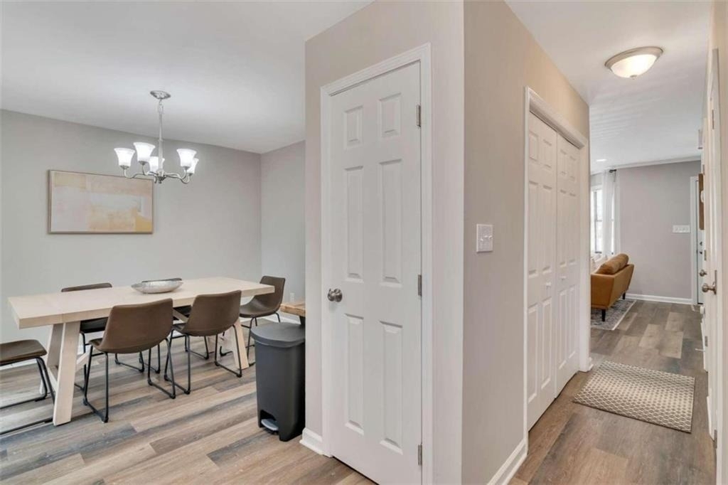 2099 Valley Oaks Drive Se - Photo 9