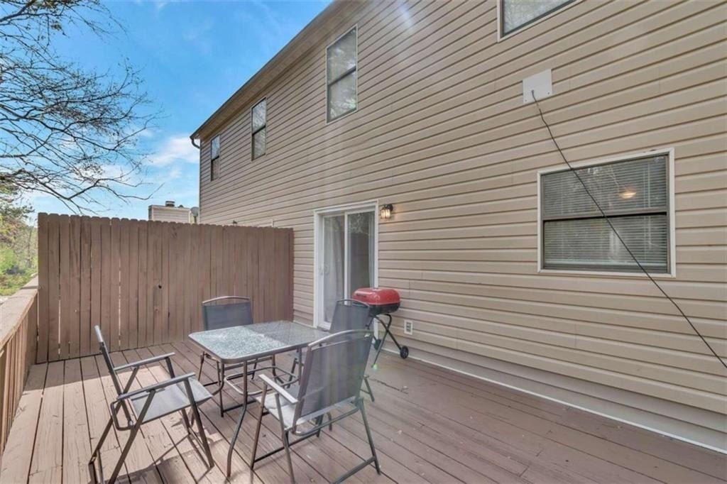 2099 Valley Oaks Drive Se - Photo 11