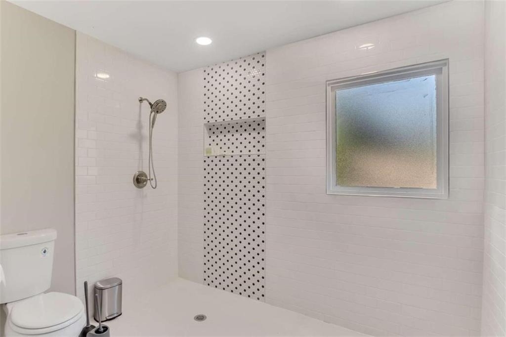 1386 Sandtown Road Sw - Photo 9