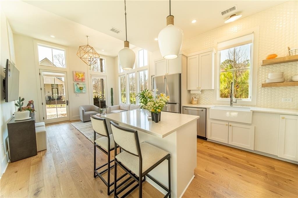 155 Mado Lane - Photo 2