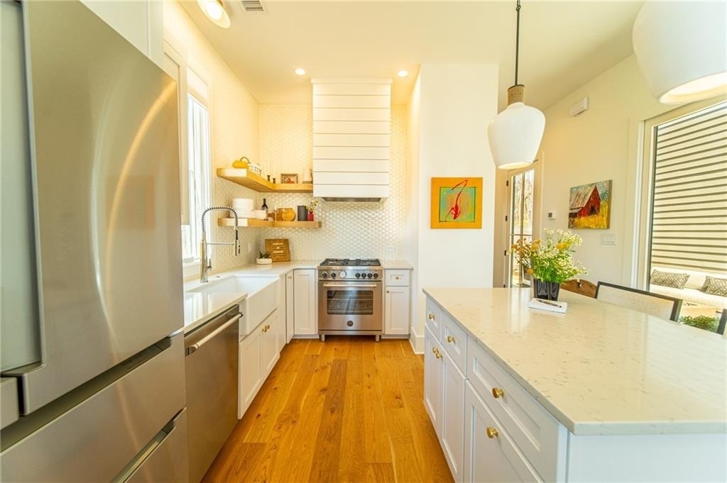 155 Mado Lane - Photo 3