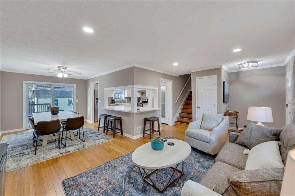 5005 Maryland Drive - Photo 3