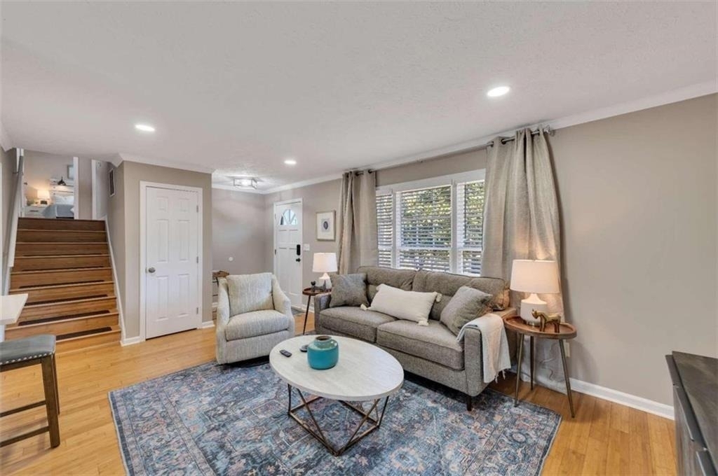 5005 Maryland Drive - Photo 4