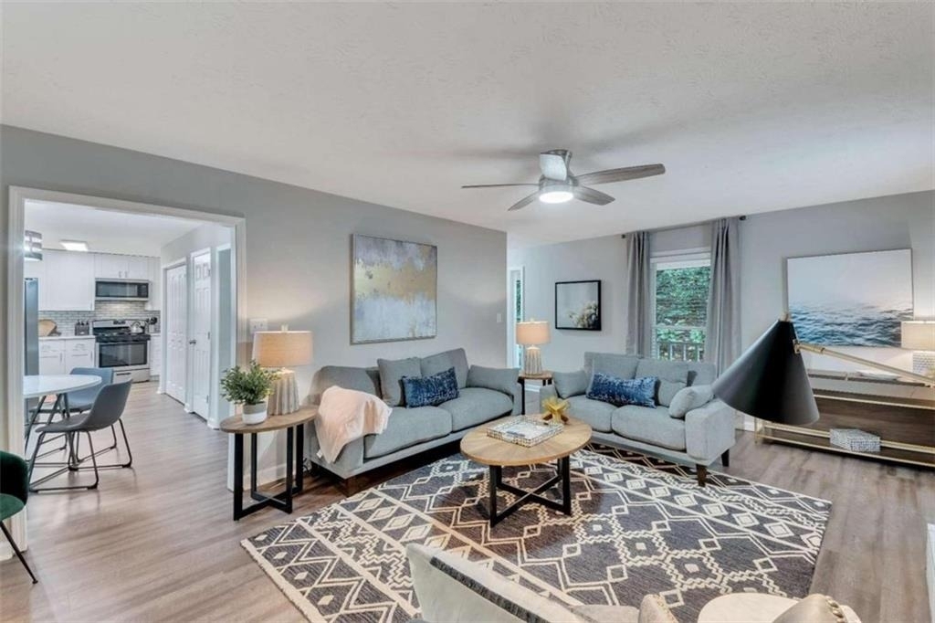 826 Moonlit Lane Nw - Photo 3