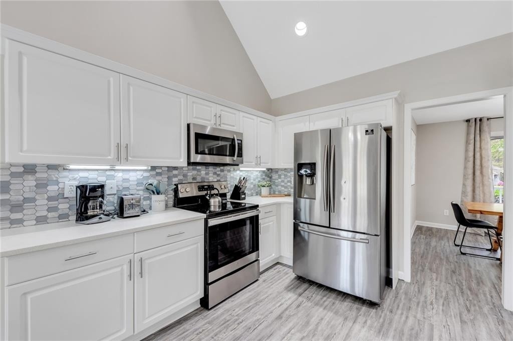 4669 Emerald Willow Drive - Photo 8