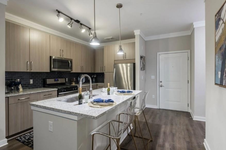 1455 Spring Road Se - Photo 1