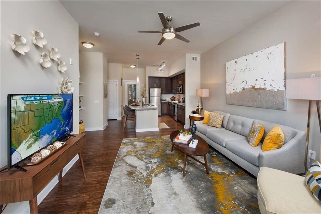 400 Belmont Place - Photo 3