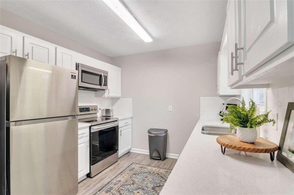 302 Hidden Court - Photo 6