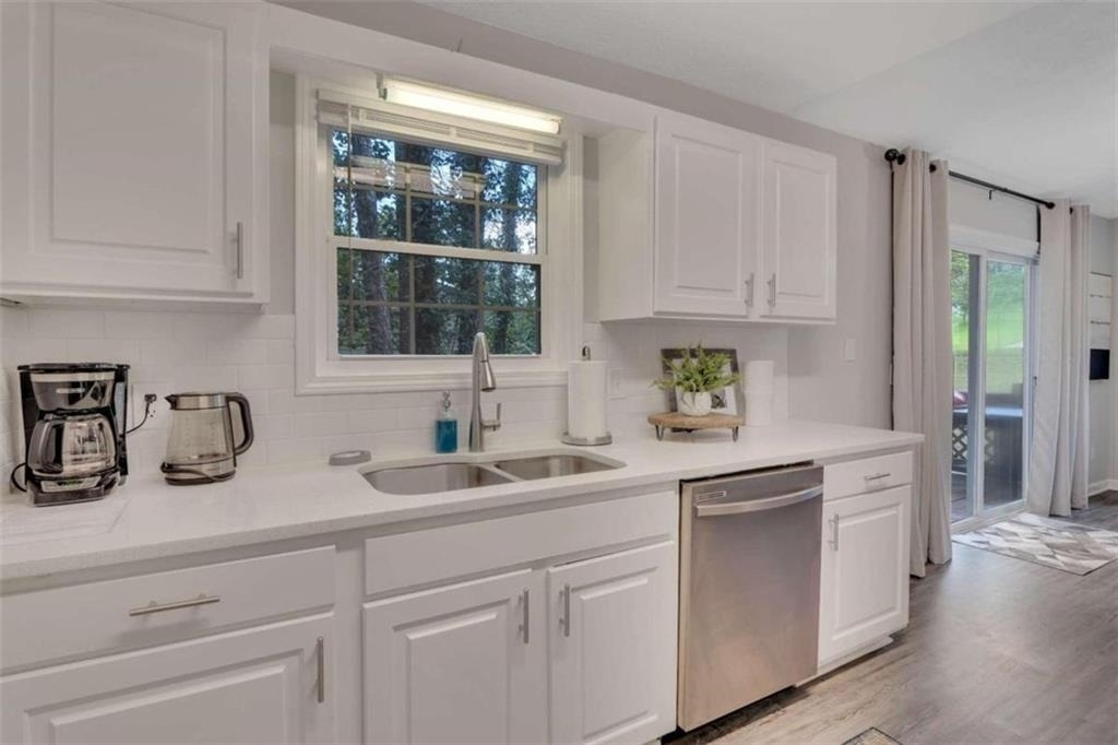 302 Hidden Court - Photo 8