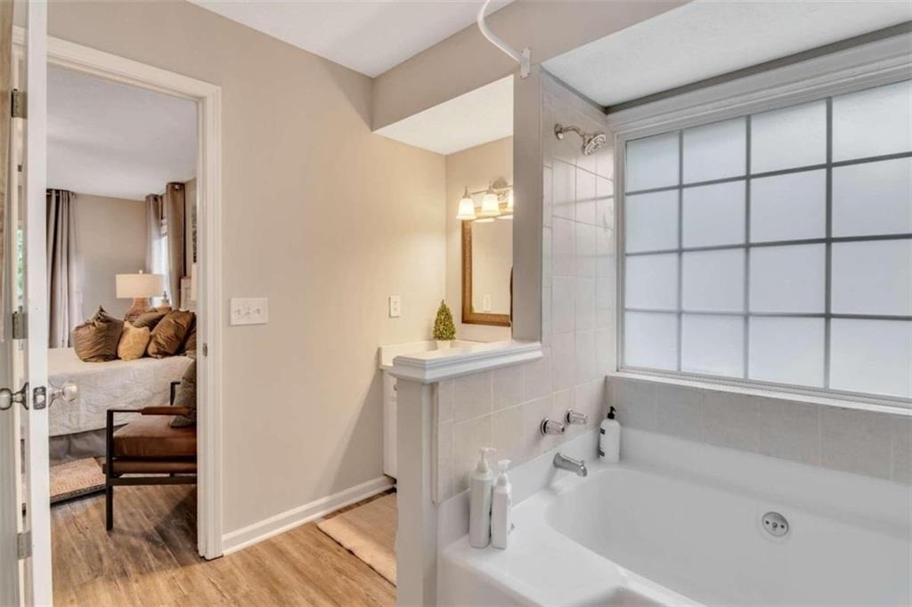 302 Hidden Court - Photo 13